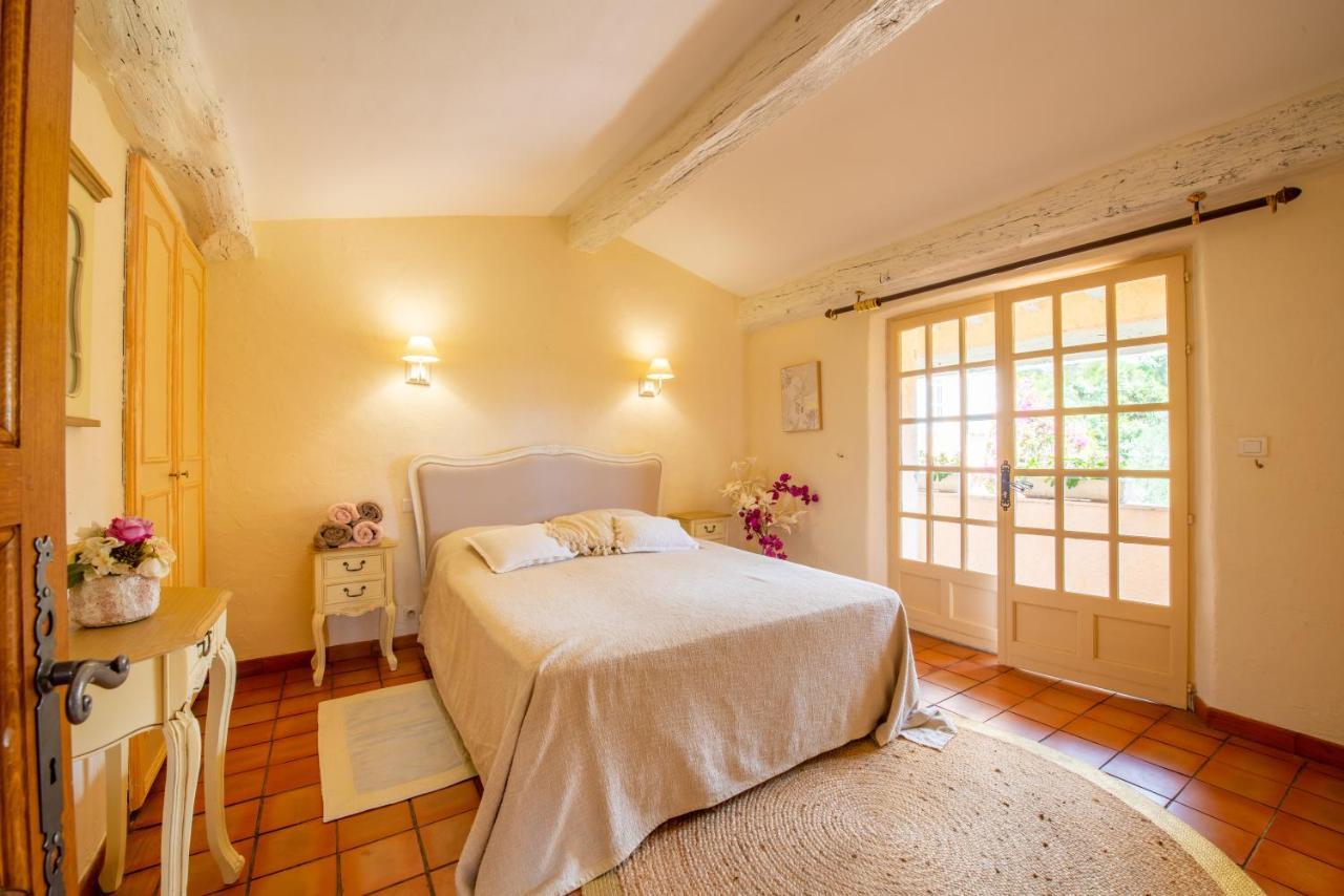 Paradis Provencal Bed & Breakfast Sainte-Maxime Exterior photo