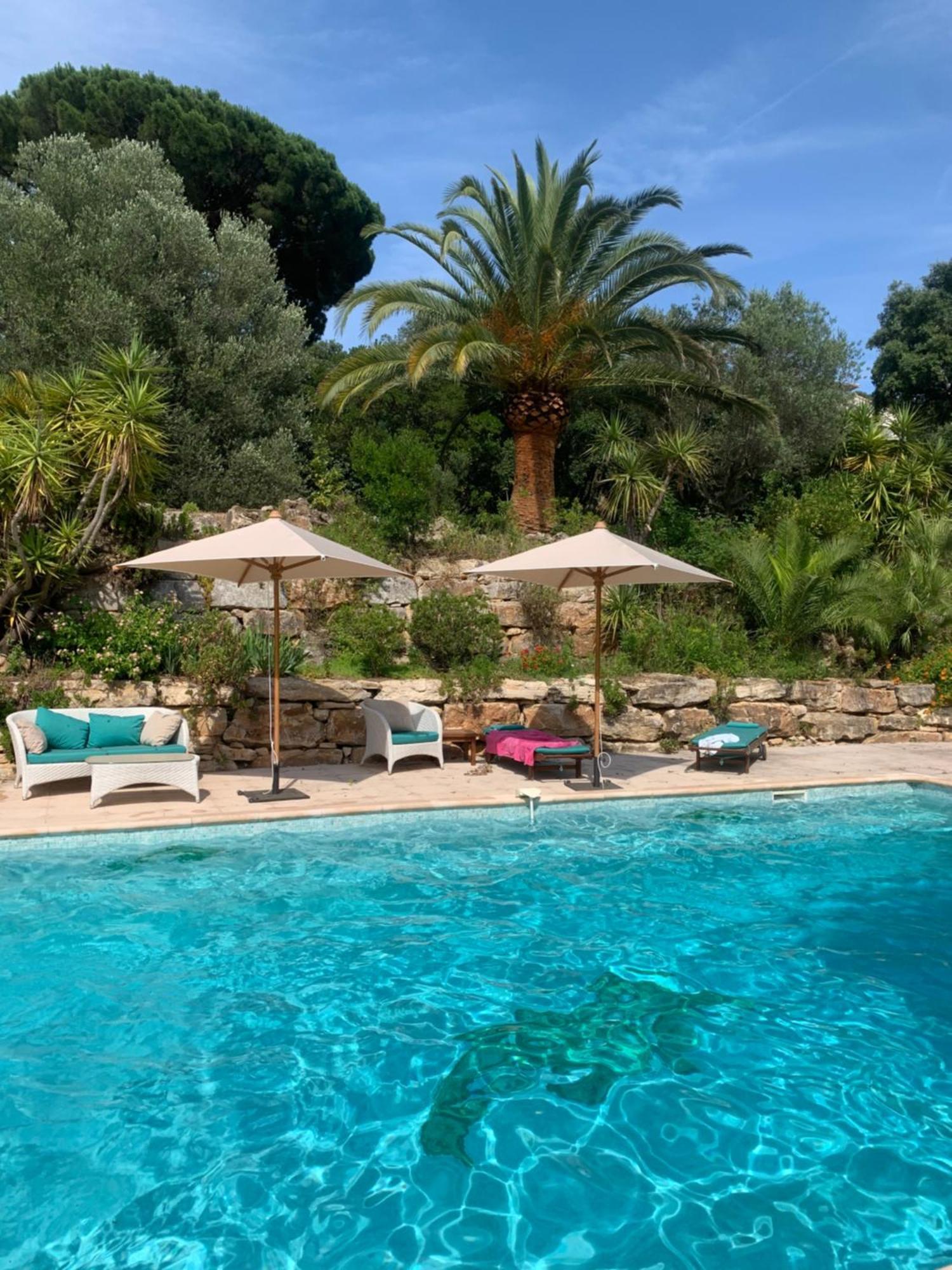 Paradis Provencal Bed & Breakfast Sainte-Maxime Exterior photo